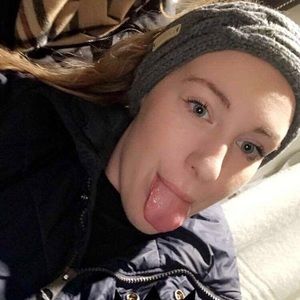 Meet your Posher, Kelli